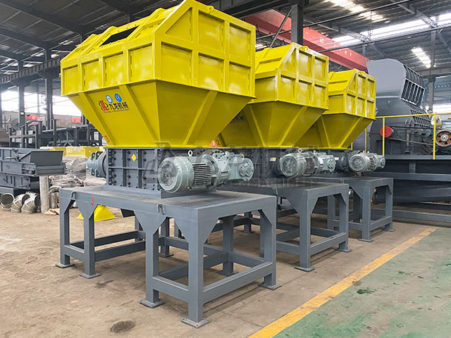 塑料撕碎機(jī) 塑料撕碎機(jī)