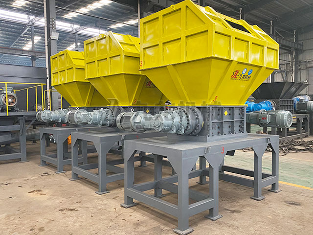 撕碎機(jī) 撕碎機(jī)